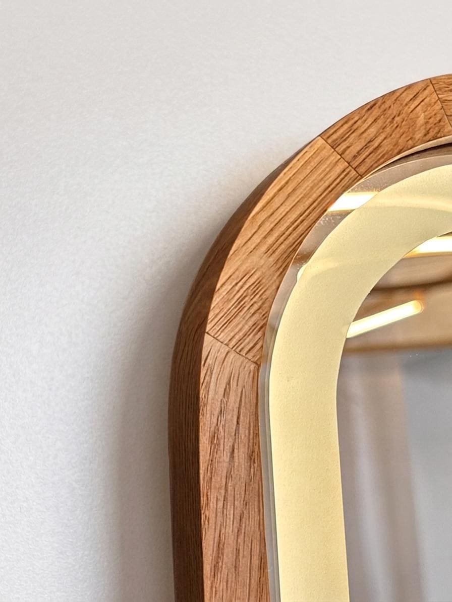 Detail of the rounded wood corner and LED glow